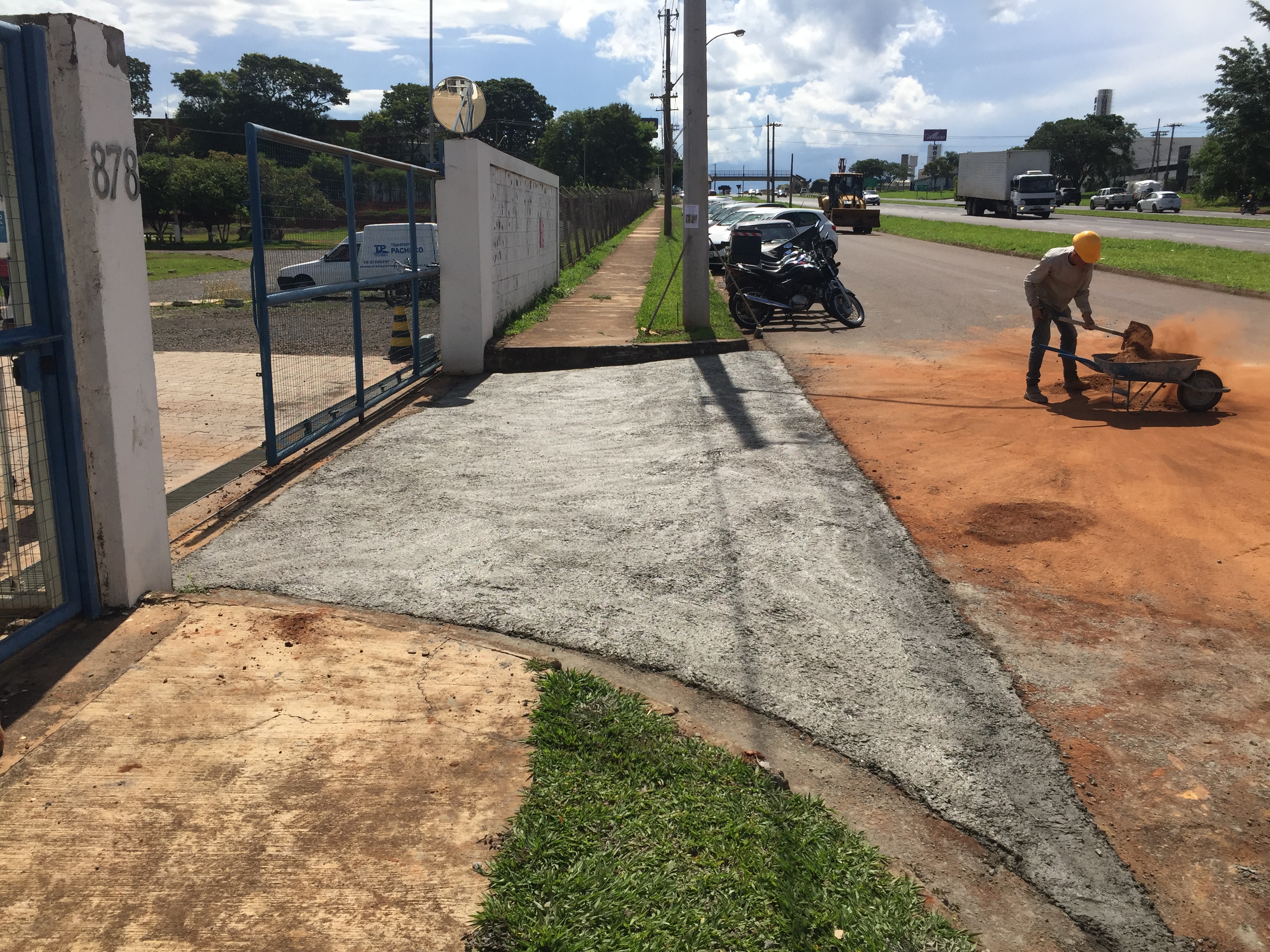Execução de piso em concreto armado - foto 2