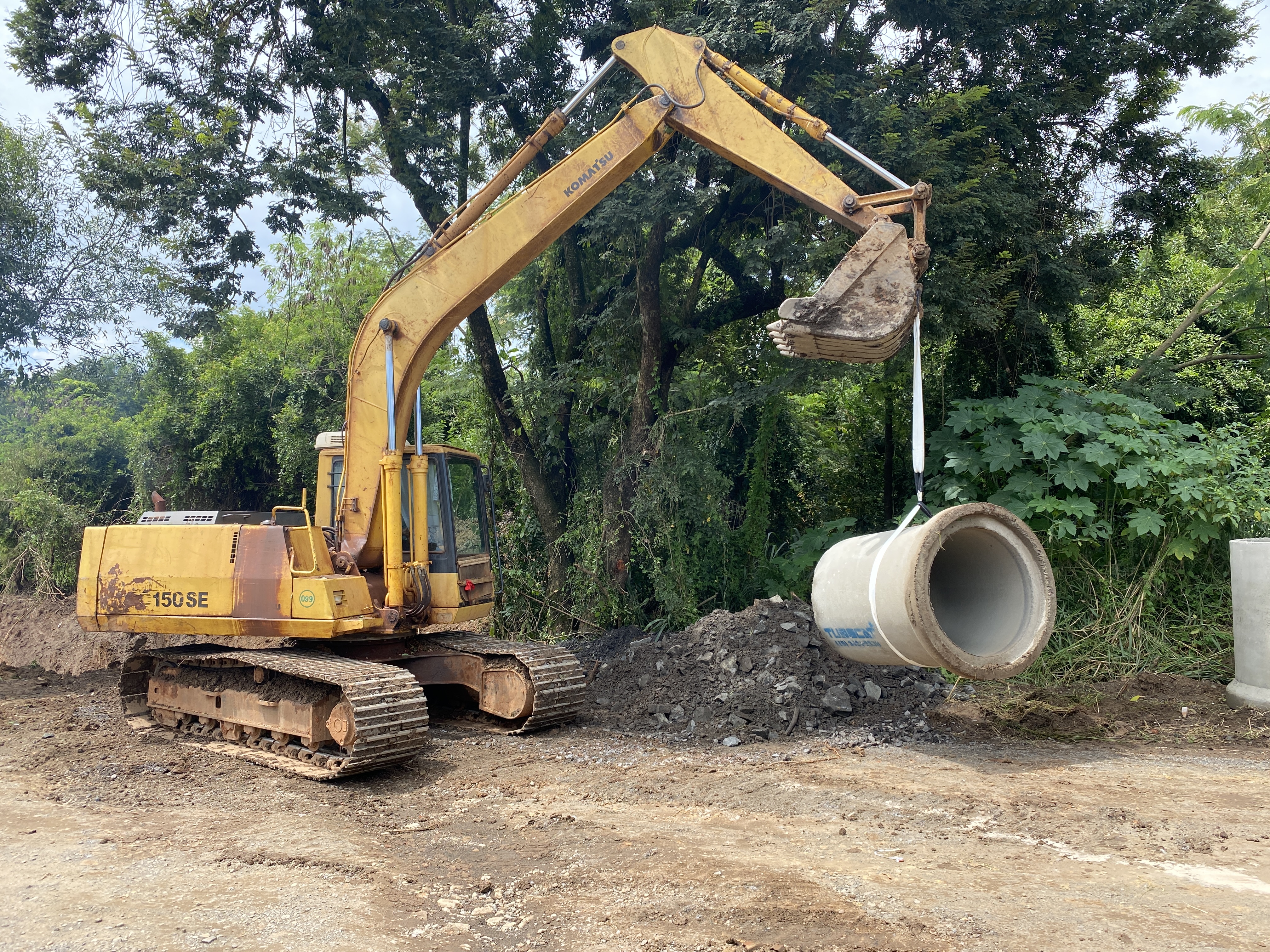 REDE DE ÁGUA PLUVIAL - CRUZEIRO DO SUL - foto 2