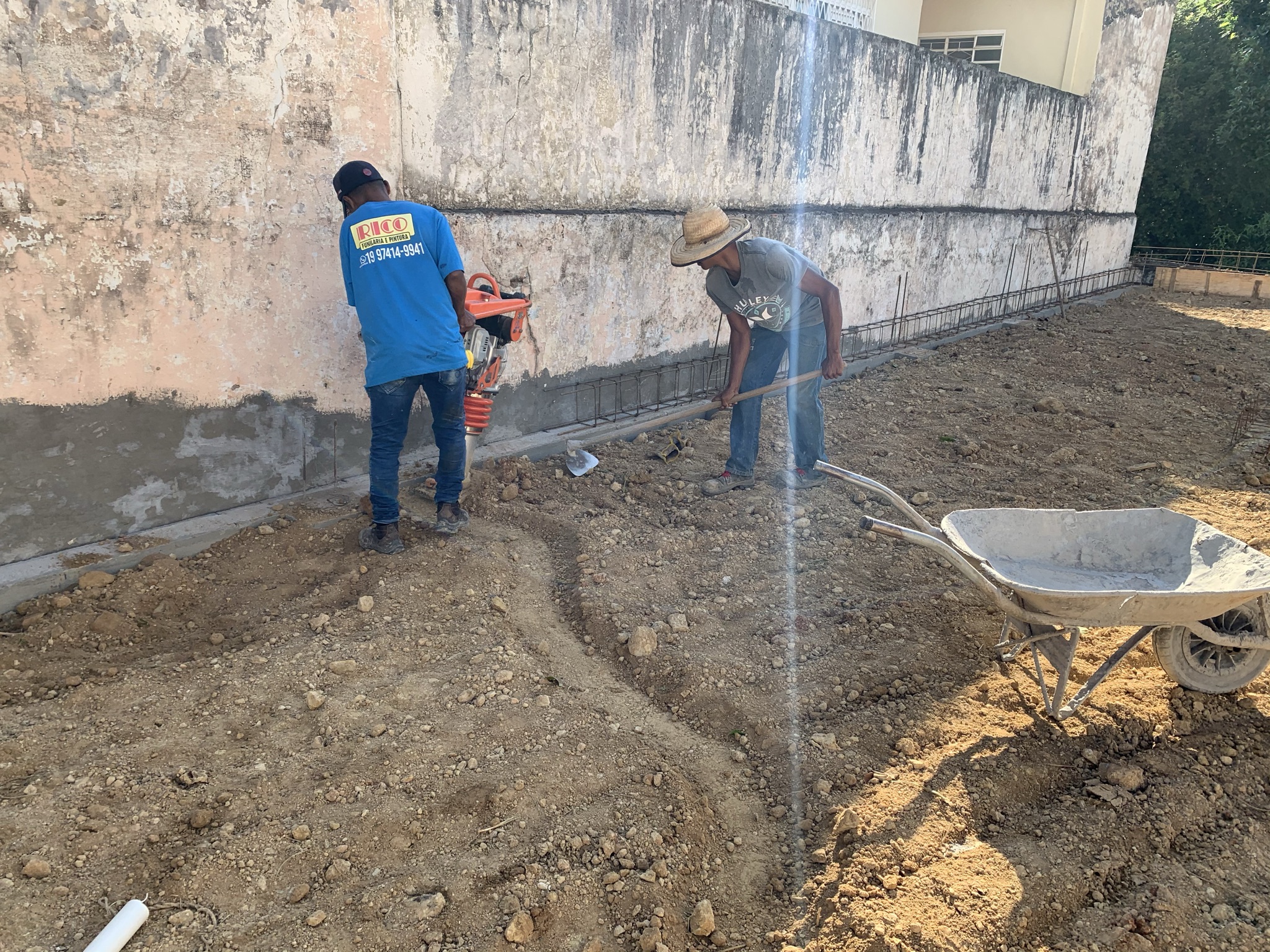 CONSTRUÇÃO DE SALÃO COMERCIAL - foto 9