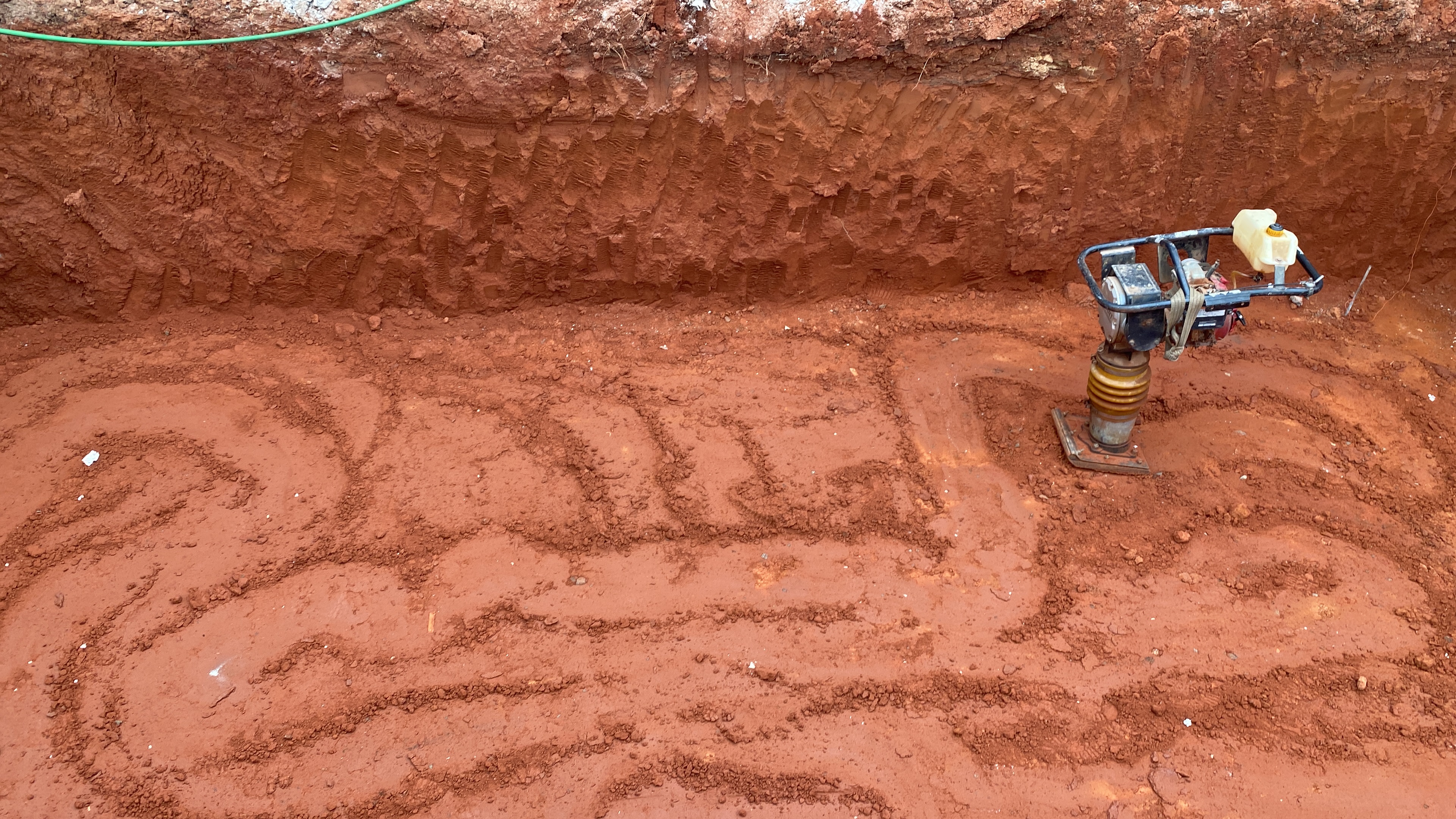 CONSTRUÇÃO DE PISCINA - foto 5