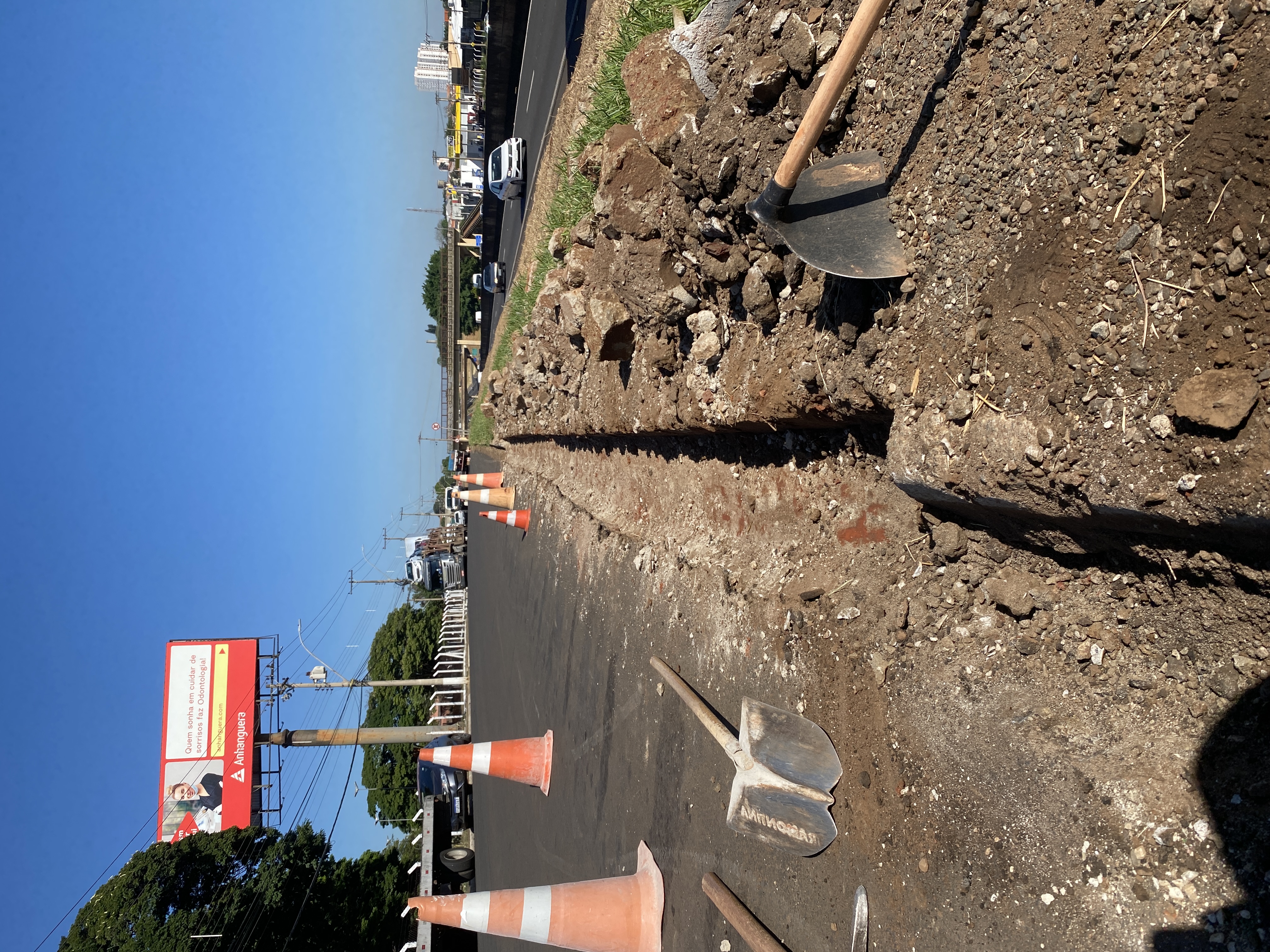 REFORMA DE GUIAS E SARJETAS - foto 3
