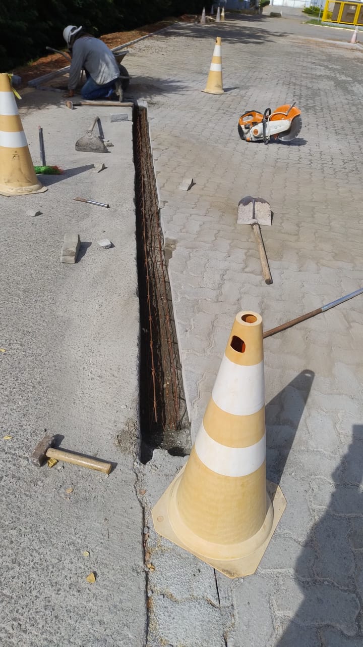 PISO INTERTRAVADO DE CONCRETO PARA TRÁFEGO PESADO - foto 4