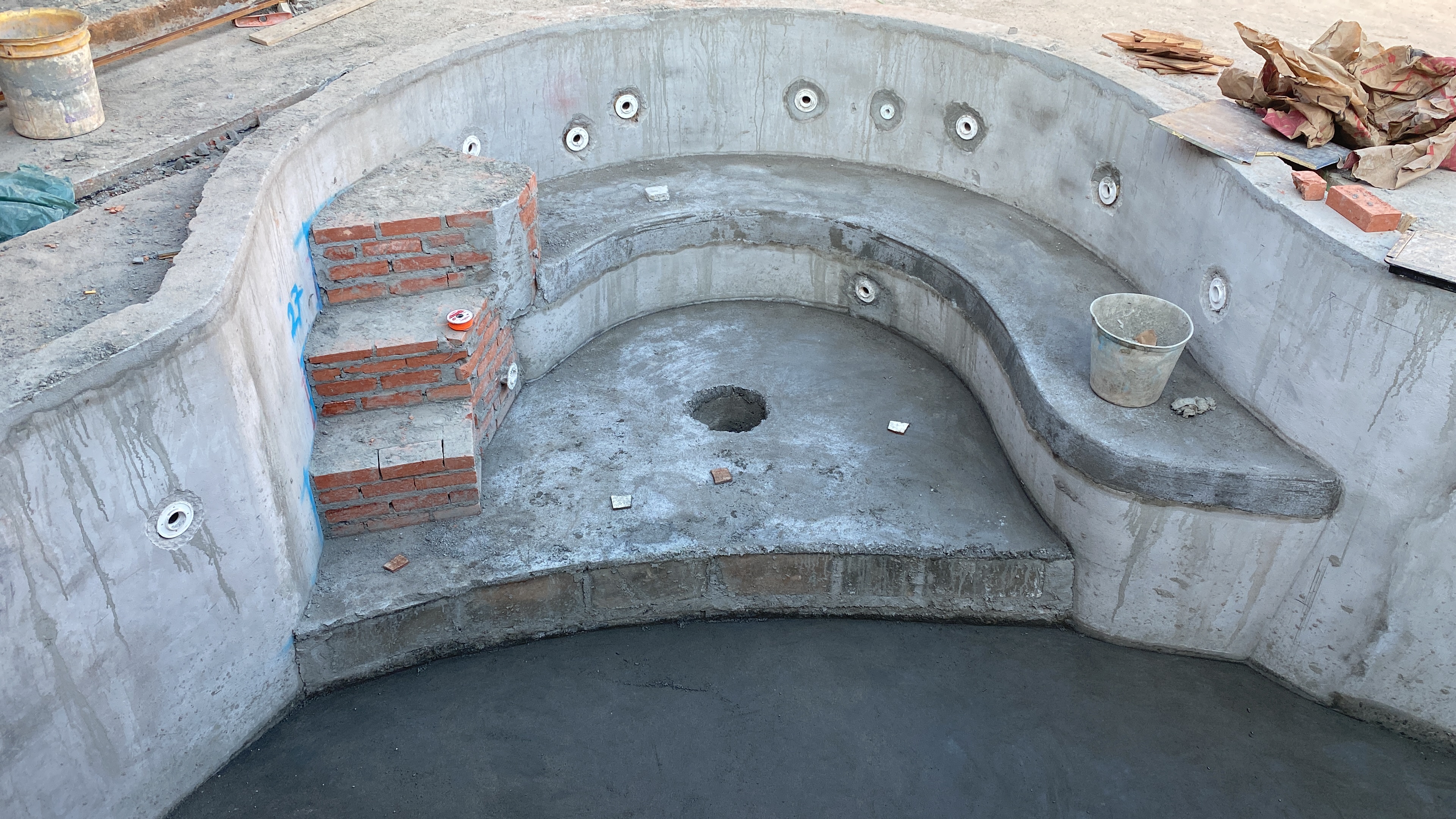 CONSTRUÇÃO DE PISCINA - foto 18