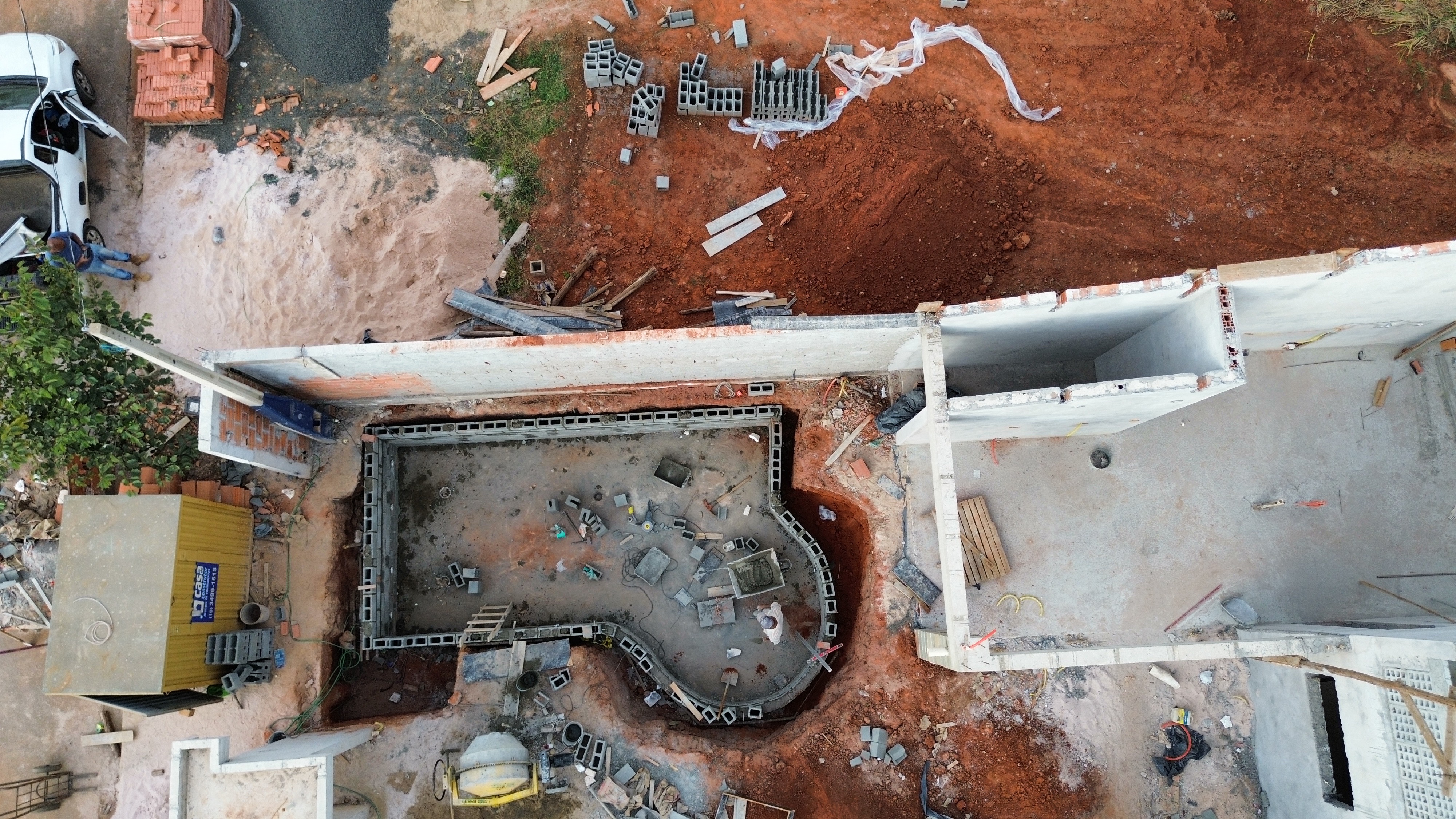 CONSTRUÇÃO DE PISCINA - foto 13