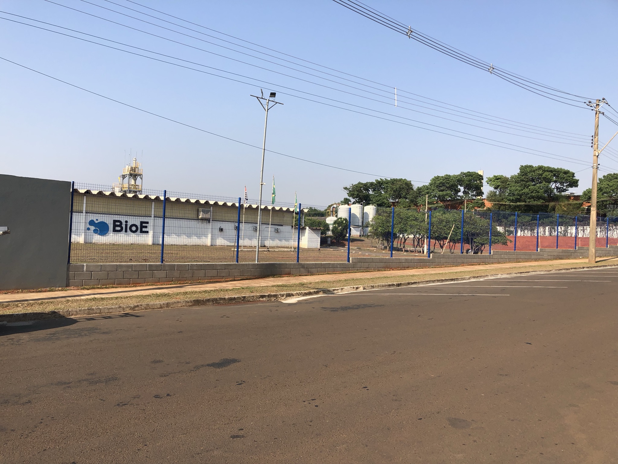 CONSTRUÇÃO DE MURO - foto 3
