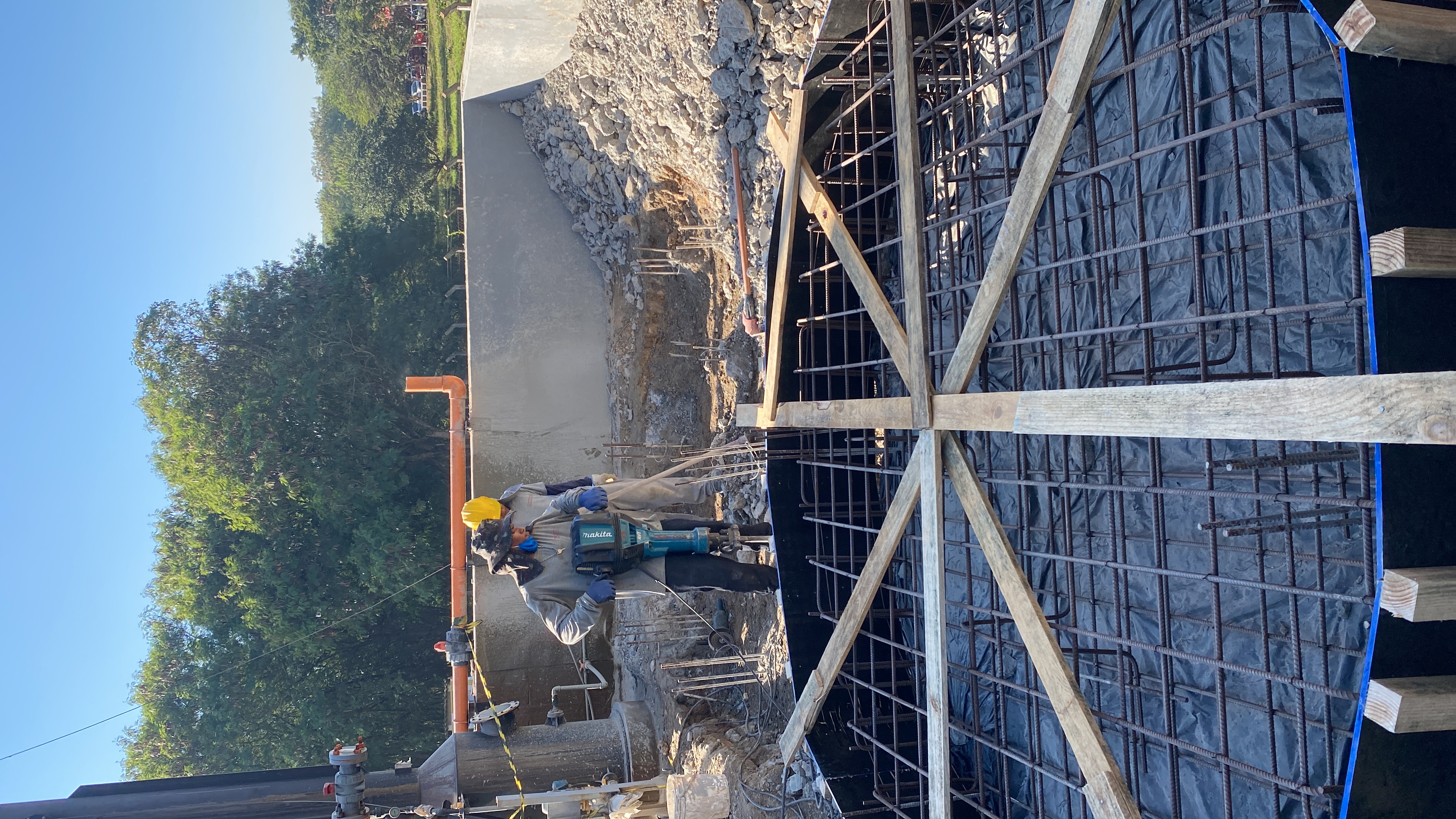 BASE EM CONCRETO PARA TANQUES DE HLC - 40m³ - foto 1