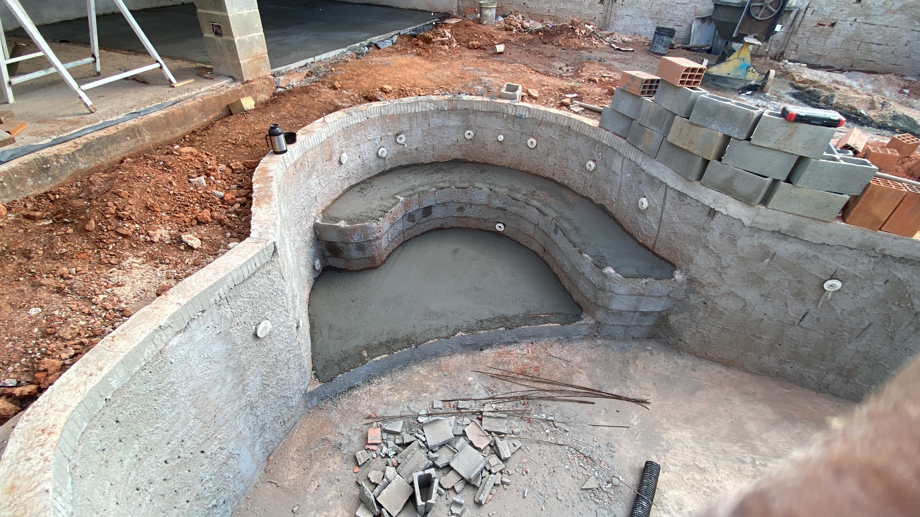 CONSTRUÇÃO DE PISCINA - foto 10